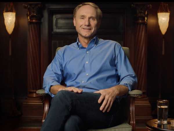 Dan Brown teaching his MasterClass