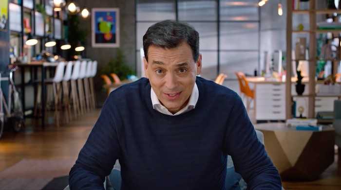 Daniel Pink on selling, persuading, negation and influence