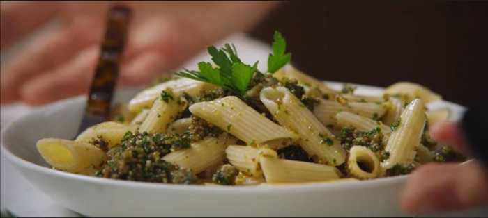 Breadcrumb pasta