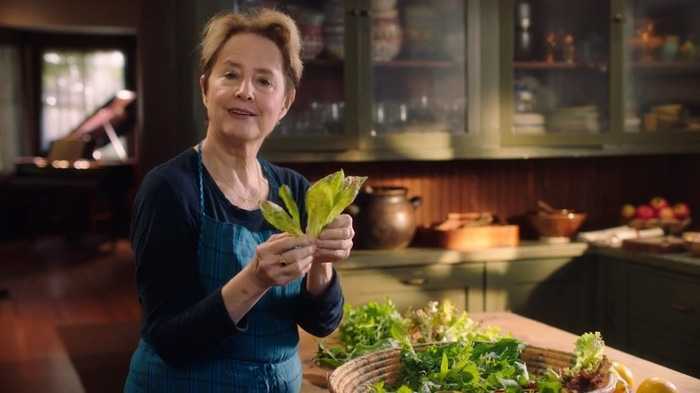 Alice Waters teaching cooking