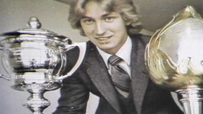 Gretzky and cup