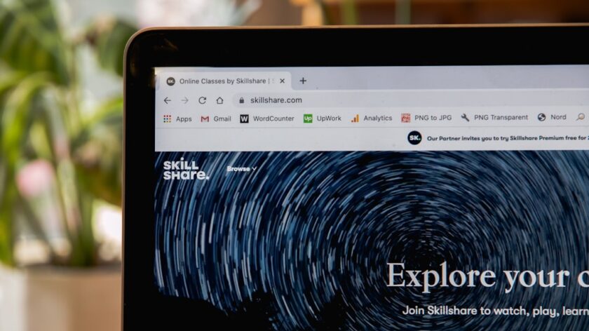 What is the Udemy Black Friday & Cyber Monday discount deal?