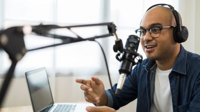 Creative Ways To Use Online Training Podcasts To Reduce On The Job Mistakes